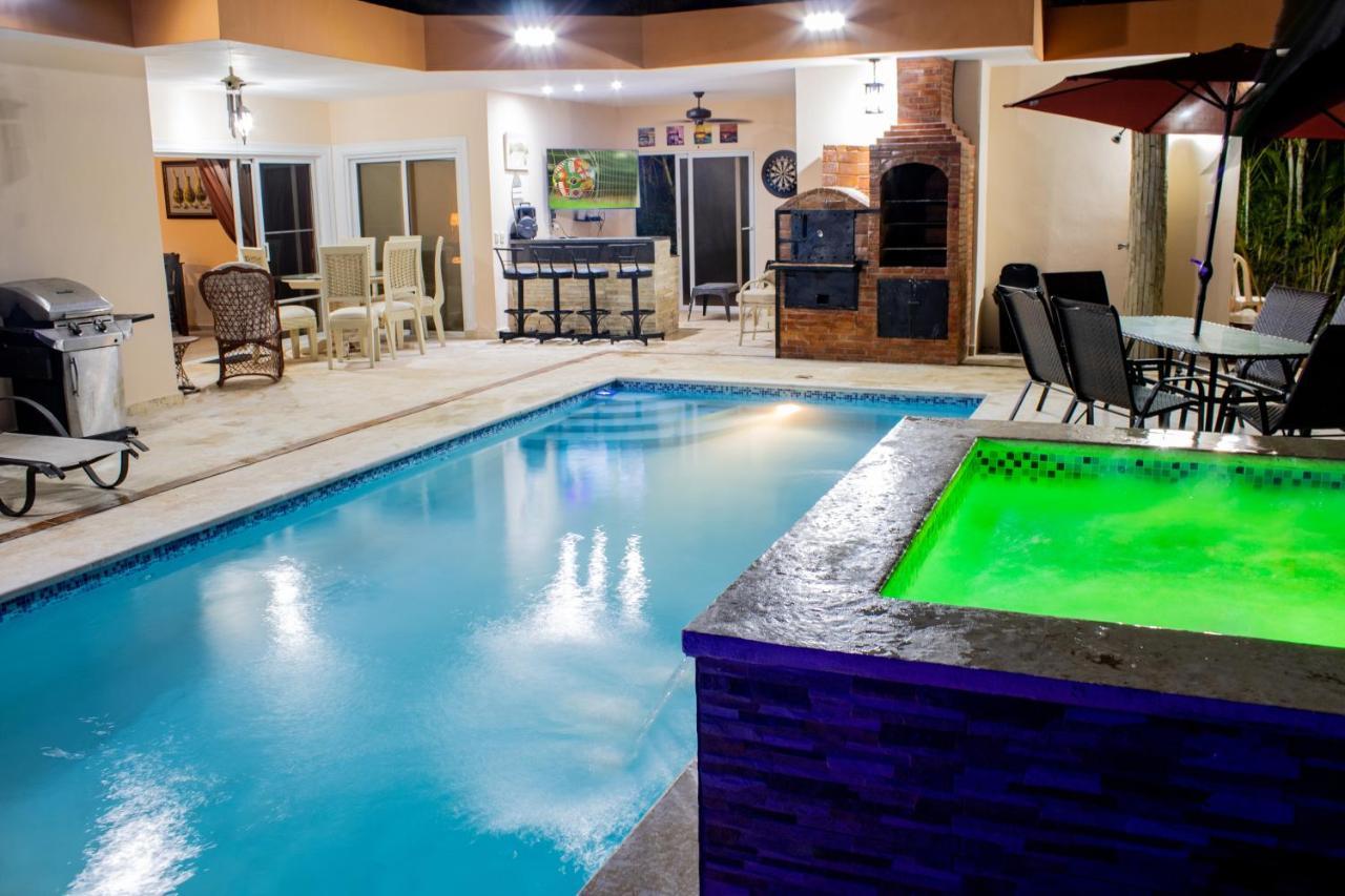 Casa Linda Beautiful Villa Sosúa 外观 照片